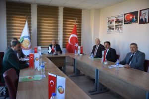 Başkan Sarı, Çevre Hizmetleri Birliği encümen toplantısına katıldı