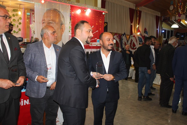 Dinar’da Cumhuriyet Balosuna Yoğun katılım 9 Dinarda Cumhuriyet Balosuna Yogun katilim 32