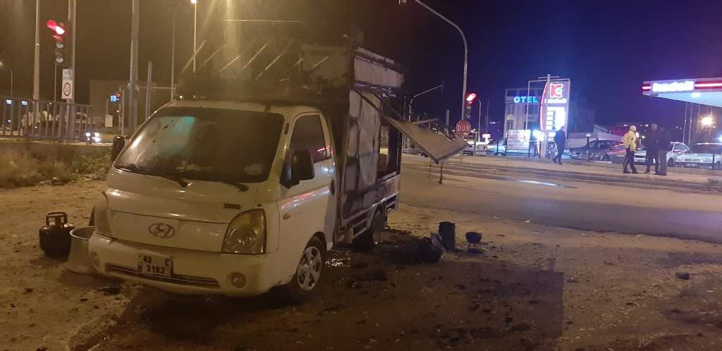 Tatlıcı arabası kül oldu 2 IMG 20211127 WA0012