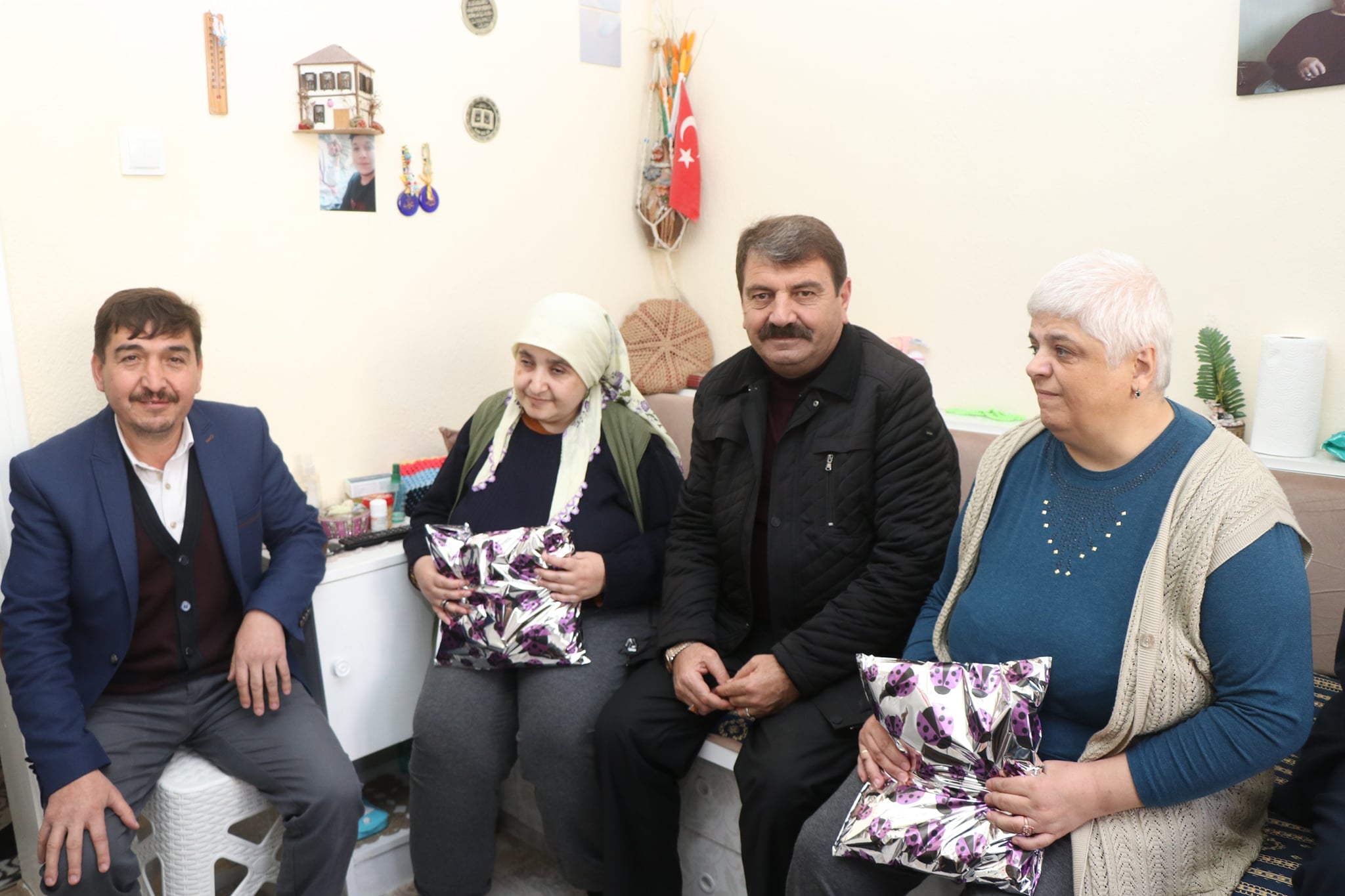 BAŞKAN SARI, “SEVGİ HER ENGELİ AŞAR” 1 Engelli 2 2