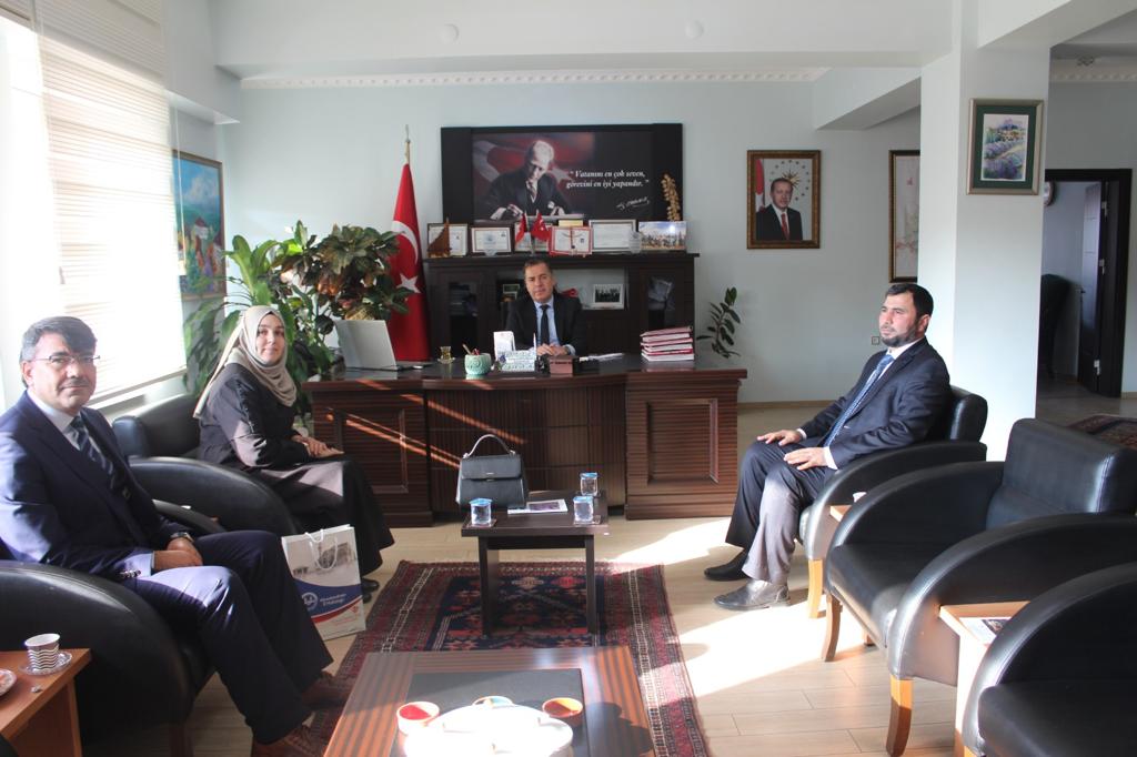 İl müftü yardımcısı kaymakam Kapankaya’yı ziyaret etti