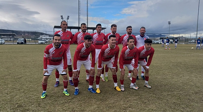 DİNAR BELEDİYE SPOR DEPLASMANDA 3 PUANI ALDI