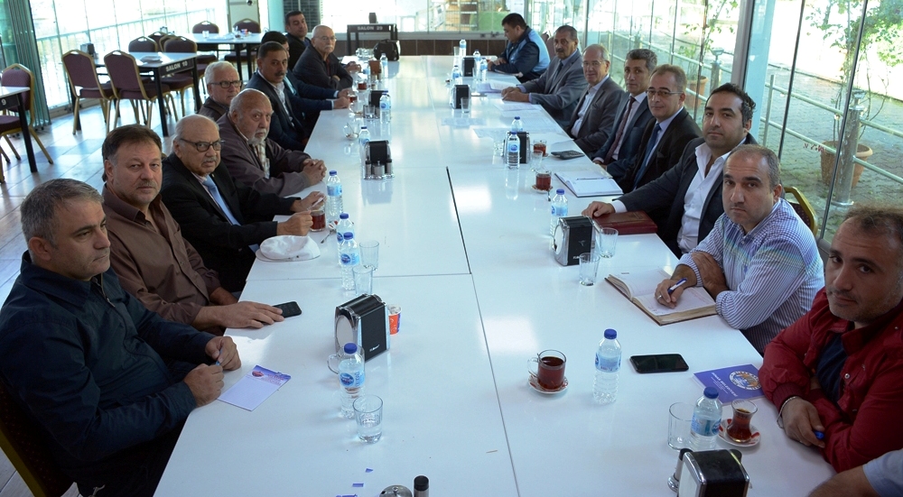 DİNAR’DA BASIN BİRLİKTELİĞİ NEDEN YOK? 2 basinmensuplari kahvalti 1