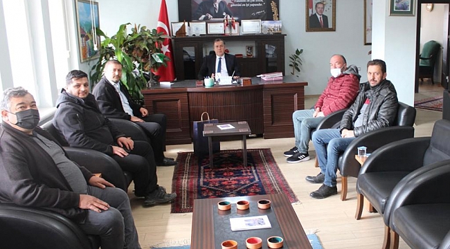 DİNAR‘DA  ARICILAR DERNEĞİNDEN KAYMAKAMA ZİYARET