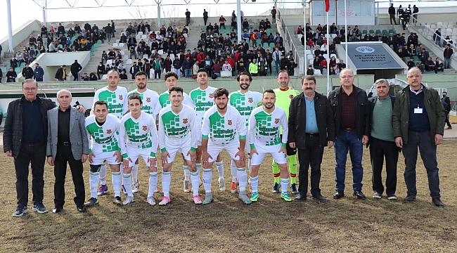 DİNAR BELEDİYE SPORUMUZ EMİRDAĞ SPOR’A YENİLDİ