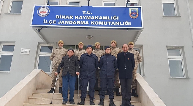 GAZİLER DERNEĞİNDEN İLÇE JANDARMA KOMUTANLIĞINA ZİYARET
