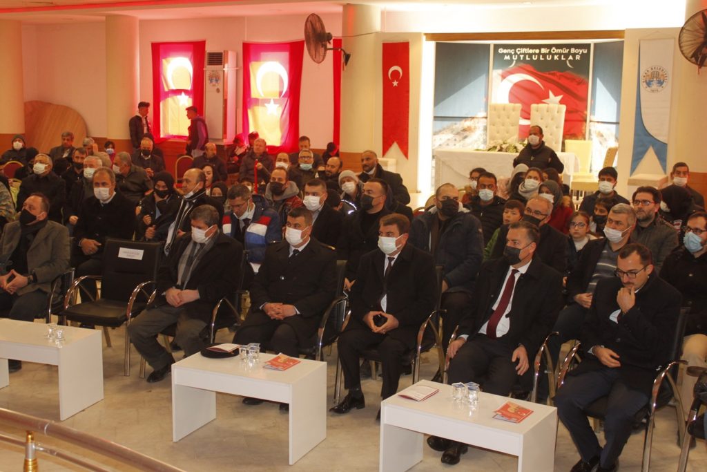 MİLLİ ŞAİRİMİZİ RAHMETLE, MİNNETLE ANDIK