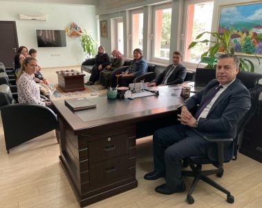 DAZKIRI KADIN KÜLTÜR EVİ ve KADIN KOOPERATİFİNDEN KAYMAKAM KAPANKAYA’YA ZİYARET