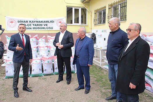 ÇİFTÇİLERE ALIM GARANTİLİ ÇÖREK OTU TOHUMU DAĞITILDI 4 Ziraar 4