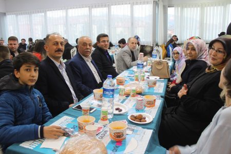 DİTSO’DAN ÜYELERİNE İFTAR YEMEĞİ 5 DITSO 3