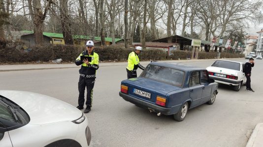 DİNAR TRAFİK DENETLEME BÜRO AMİRLİĞİ 2 IMG 20220405 WA0023 534x300 1