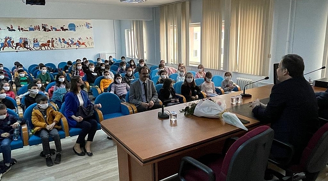 YENİYOL İLKOKULUNDAN KAYMAKAM KAPANKAYA’YA ZİYARET 1 yeniyol ilkokulundan kaymakam kapankaya ya ziyaret