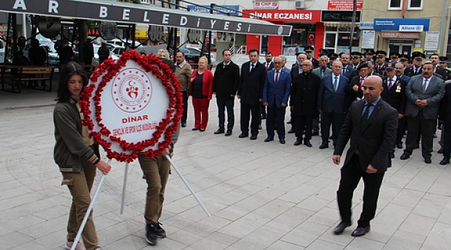DİNAR’DA 19 MAYIS KUTLAMALARI