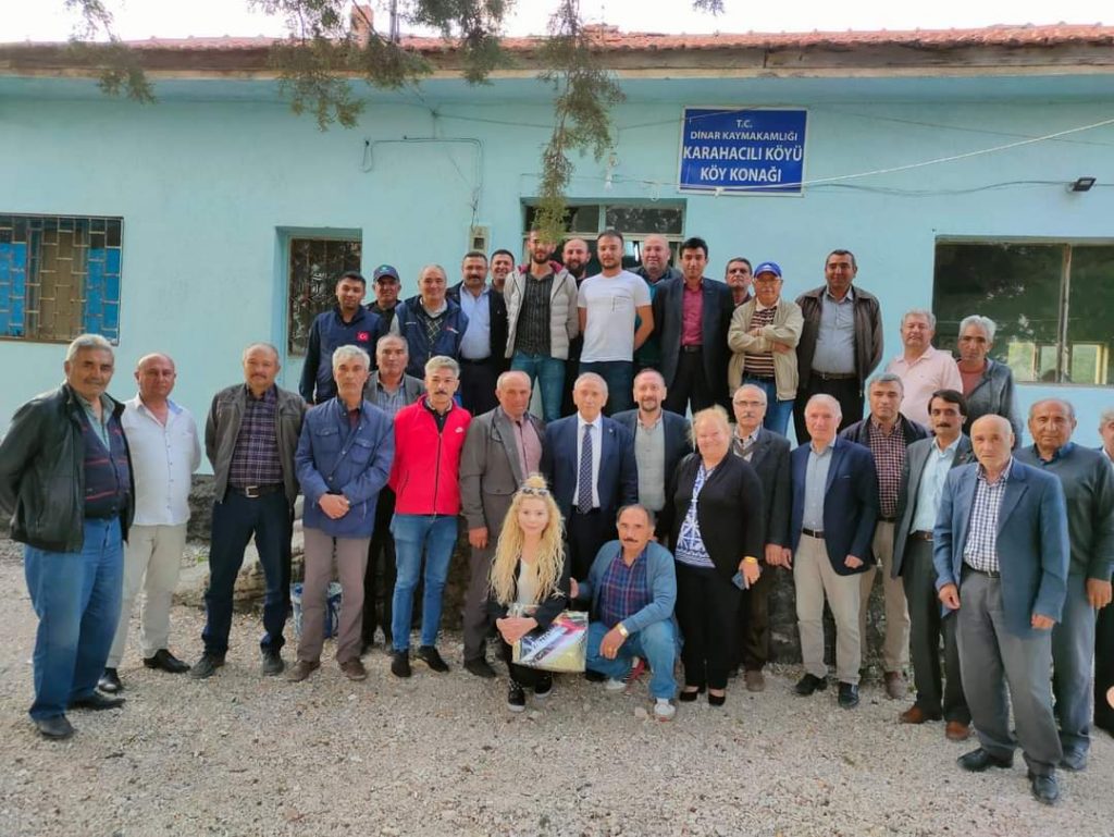 CHP MİLLETVEKİLİ YILDIRIM KAYA KARAHACILLI KOYUNU ZİYARET ETTİ