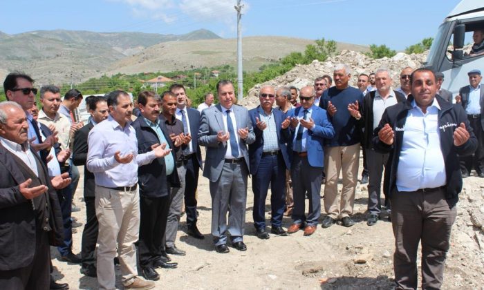 YIPRAK KÖYÜ DÜĞÜN SALONU YAPIM ÇALIŞMALARI BAŞLADI