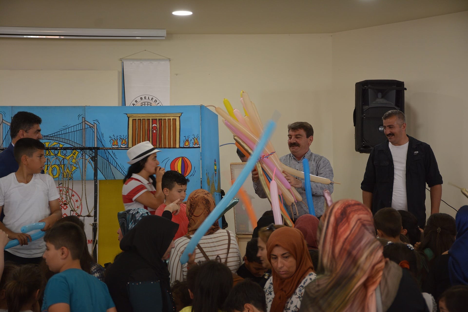 ÇOCUK FESTİVALİMİZDE ÇOCUKLARIMIZ DOYASIYA EĞLENDİLER 3 2022 06 08 19 33 08