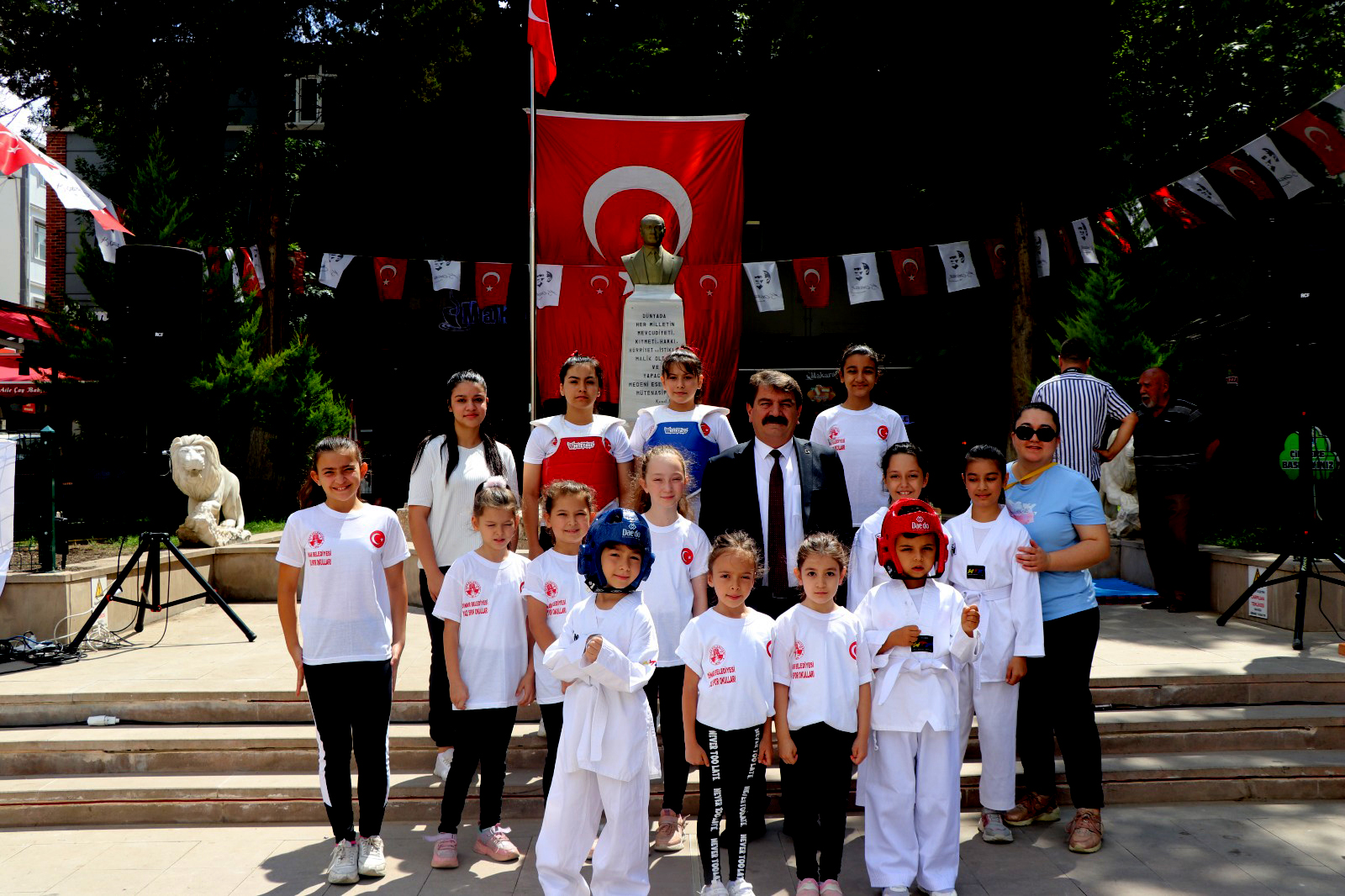 BAŞKAN SARI, “YAZ SPOR OKULUMUZUN AÇILIŞINI GERÇEKLEŞTİRDİK” 10 Bld 9 Kopya