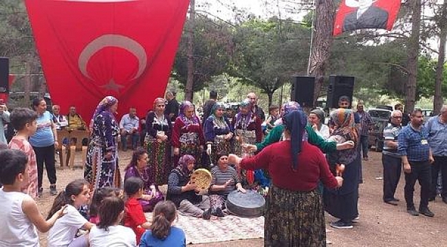 İKİ YIL ARADAN SONRA DİNARLILARIN BÜYÜK BULUŞMASI 3 Dinarlilar 2