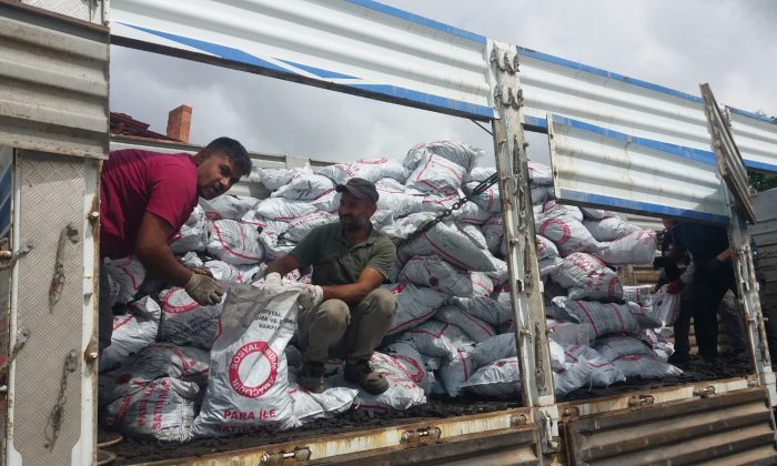 KÖMÜR YARDIMLARI BU YIL ERKEN BAŞLADI