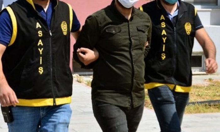 BENZİN İSTASYONUNDAN PARA ÇALDILAR