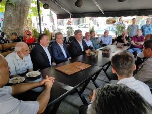 AK PARTİ MİLLETVEKİLLERİ ÖZKAYA VE YURDUNUSEVEN’İN DİNAR ZİYARETİ 4 Vekiller 4