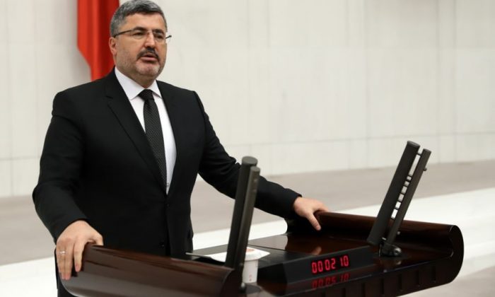 MİLLETVEKİLİ ÖZKAYA SORDU;” EVLATLARIMIZ NASIL BU HALE GELDİ?”