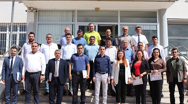 kaymakam sakarya 28 personeli odullendirdi