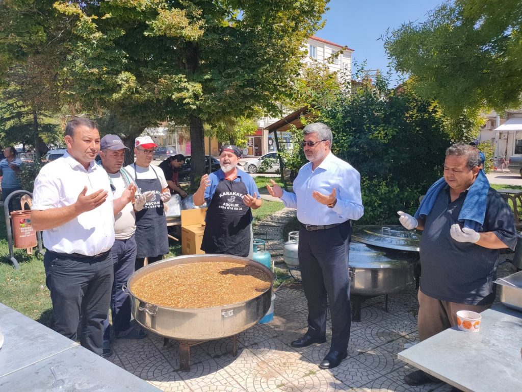 MV. ÖZKAYA ; ““MİLLETİMİZ İLE 2023’E EMİN ADIMLARLA YÜRÜYORUZ” 1 Ozkaya 2