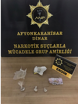 DİNAR’DA POLİS EROİN YAKALADI