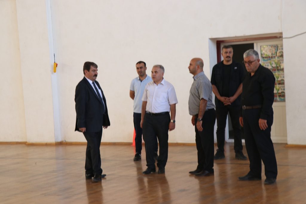 4b479753 c2a1 4a40 b0a0 80f6ff61914e