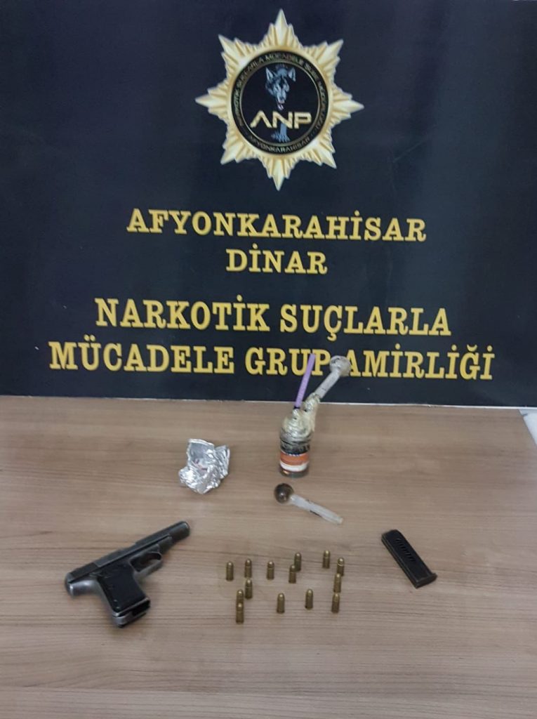 Dinar’da durdurulan Araçtan uyuşturucu çıktı