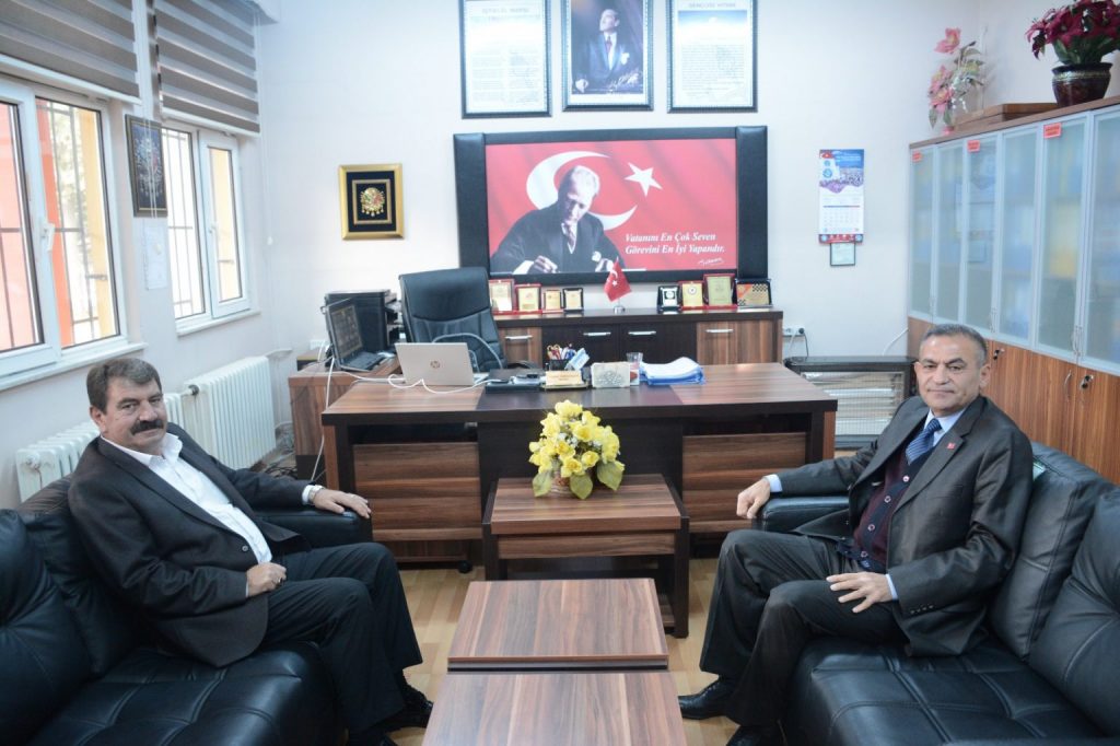 Belediye Başkanımız Nihat Sarı’dan Üniversite Sınavına girecek olan öğrencilerimize dev destek 3 Belediye 3