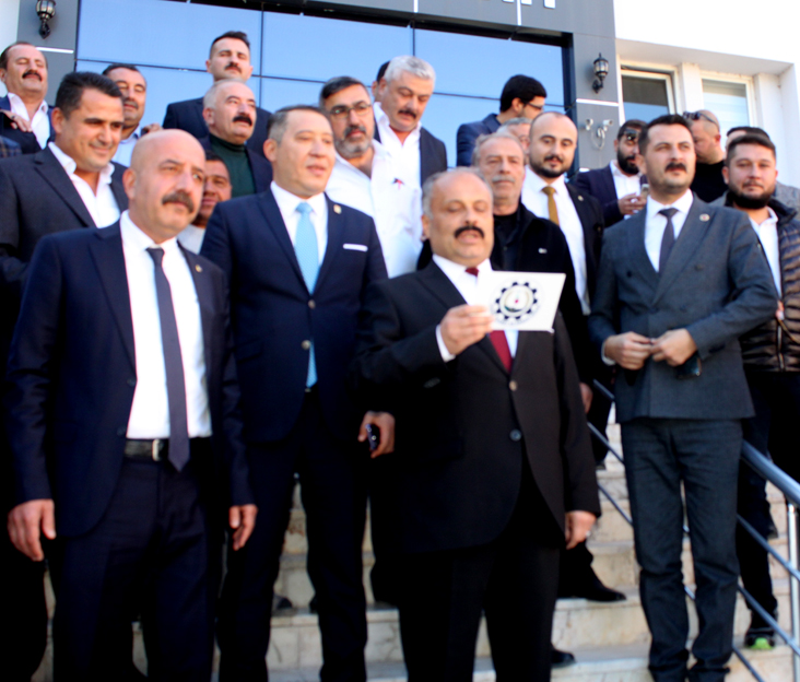 VELİ ÖZCAN MAZBATAYI ALDI 8 Ditso 11