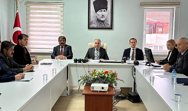 DİNARDA KADINA YÖNELİK ŞİDDET TOPLANTISI