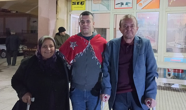 BAŞKAN HASAN CEYLAN OĞLUNU ASKERE UĞURLADI 1 baskan hasan ceylan oglunu askere ugurladi 8334