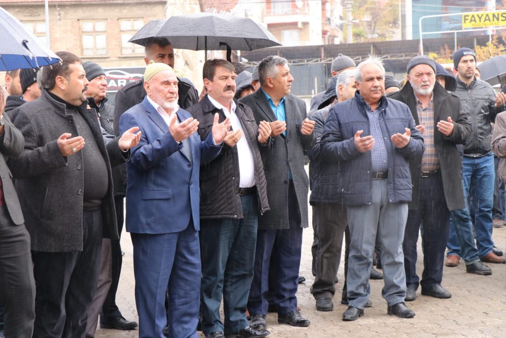 UMREYE GİDEN VATANDAŞLARIMIZI UĞURLADIK 3 umre yolculugu 8