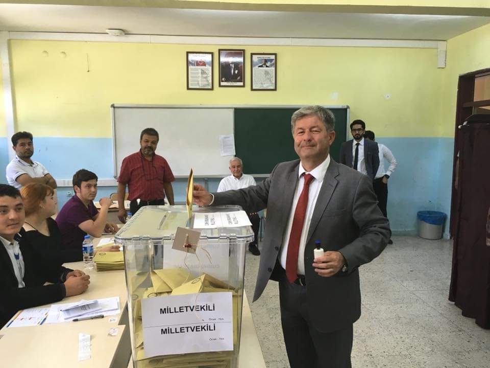 Hakan Uyan Milletvekili Aday Adaylığını Açıkladı