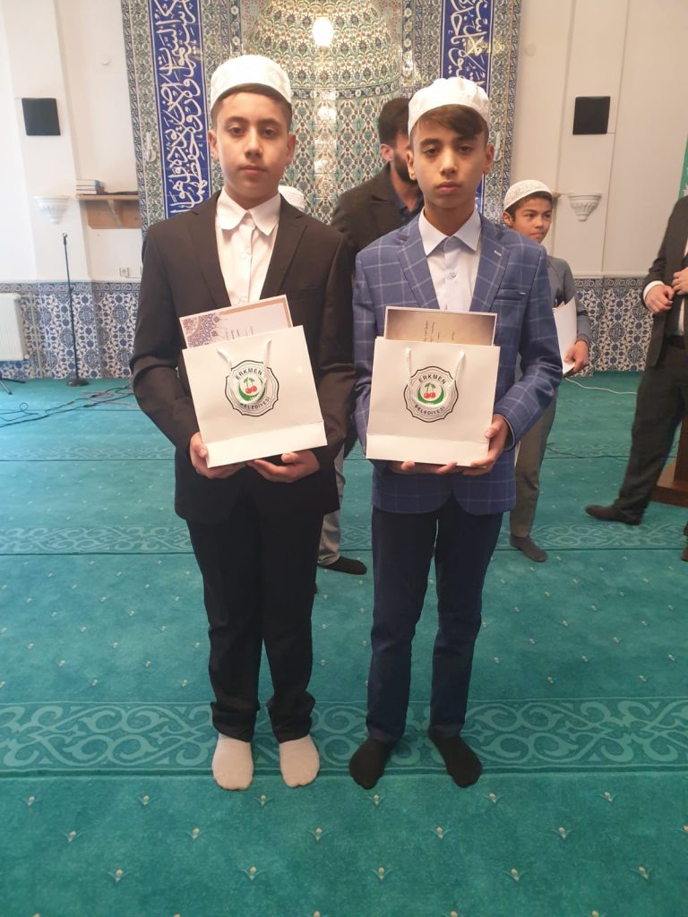 DİNAR HAFIZ İHO HAFIZLIK YARIŞMASINDA AFYONKARAHİSAR BİRİNCİSİ