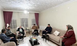 KAYMAKAM DURU UZMAN ÇAVUŞ ENES DALGALI’YI ZİYARET ETTİ