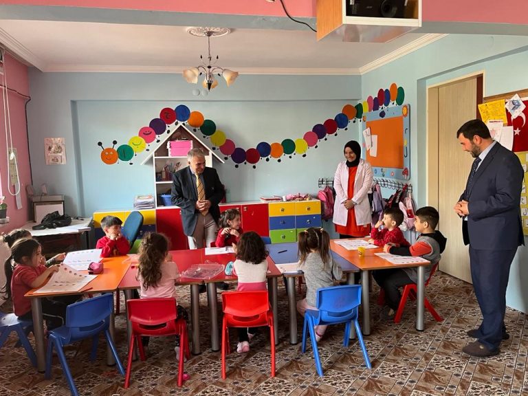 KAYMAKAM DURU’NUN NENE HATUN KIZ KUR’AN KURSU ZİYARETİ