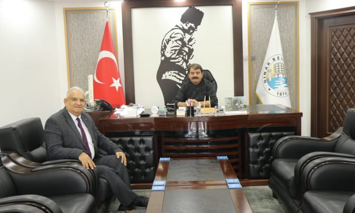 YEŞİLAY İLÇE TEMSİLCİSİ ÖZTÜRK’TEN BELEDİYE BAŞKANIMIZ NİHAT SARI’YA ZİYARET