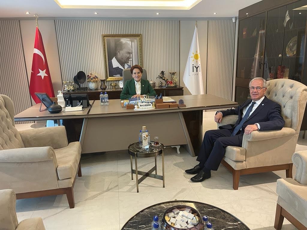 SAFFET ACAR’DAN YENİ YIL KUTLAMA MESAJI 