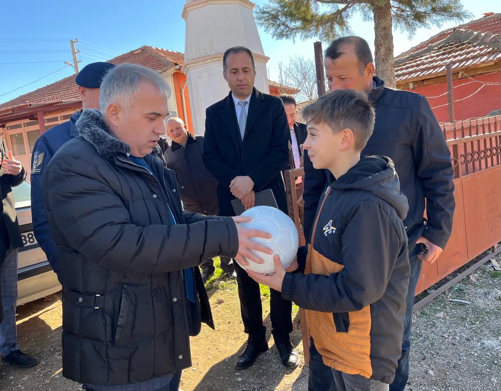 KAYMAKAMIMIZ KEMAL DURU’NUN KÖY ZİYARETLERİ DEVAM EDİYOR 2 IMG 20230119 WA0021