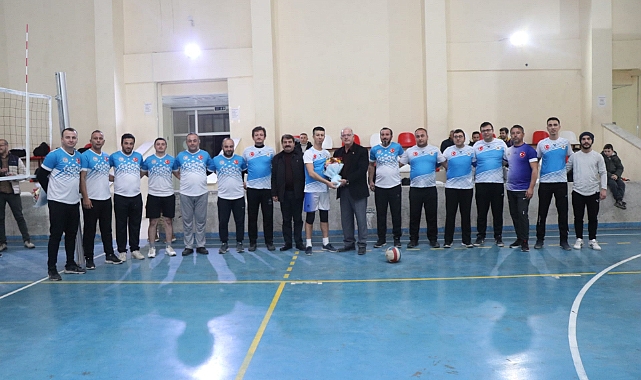 spor 3