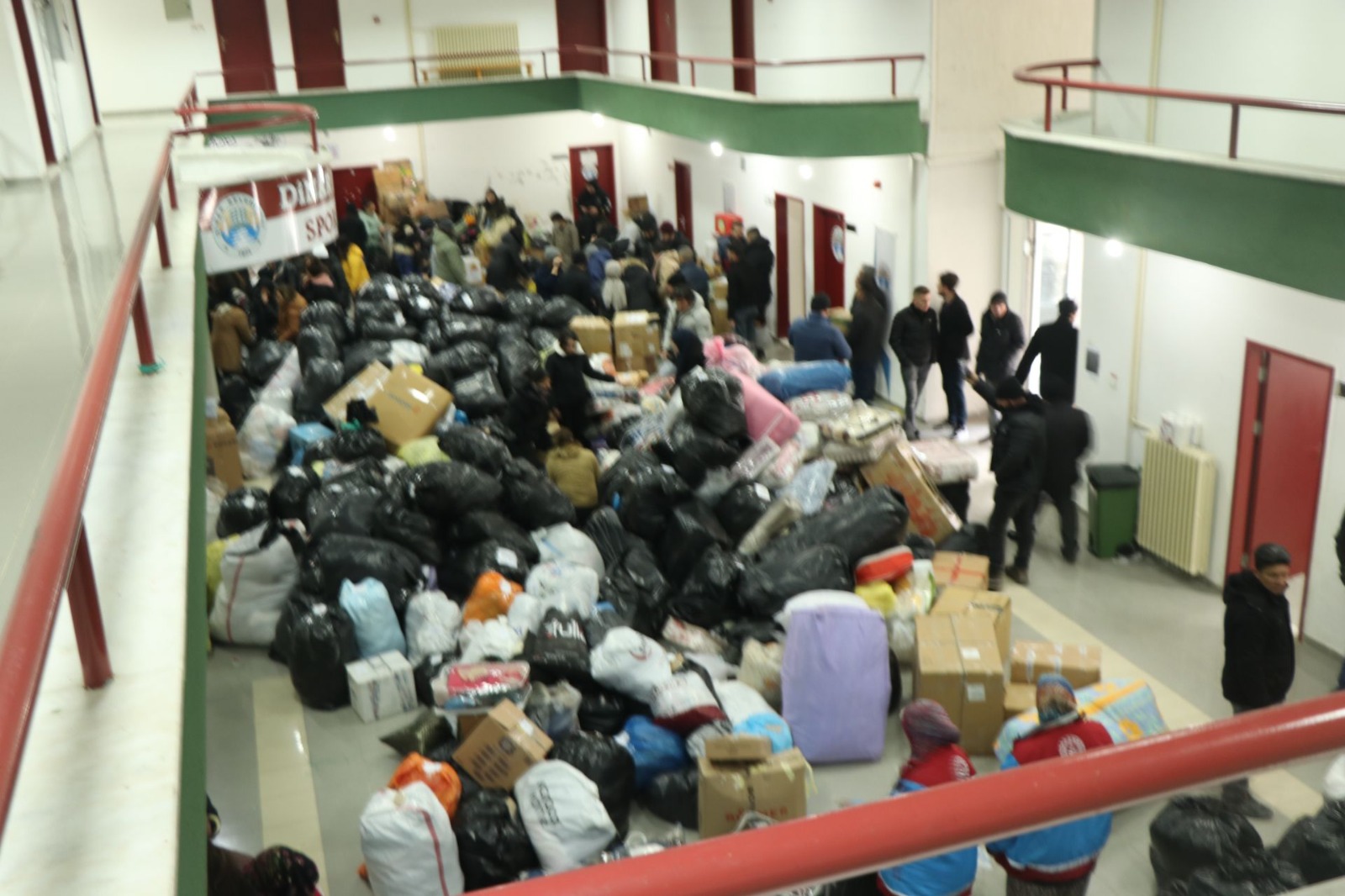 Dinarımız Depremzedeler için seferber oldu 2 13220639881675787264