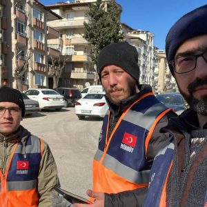 Dinarlı AFAD Gönüllüleri Bölgede Çalışmalarına Başladı