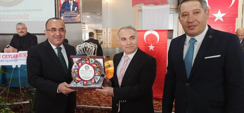 BAŞKAN TOPÇU GÜVEN TAZELEDİ 4 IMG 20230131 145826 1536x710 1