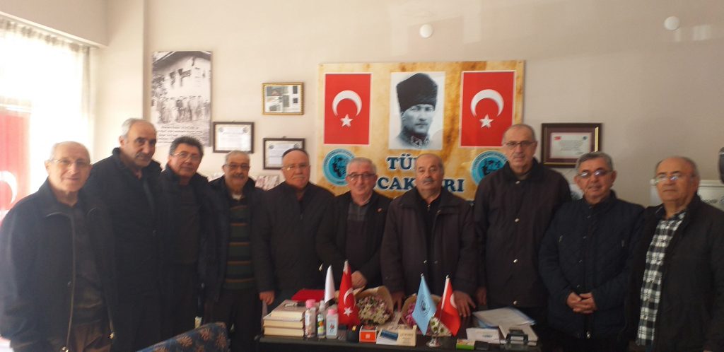 KAMU YARARINA ÇALIŞAN BİR FİKİR VE KÜLTÜR DERNEĞİ OLAN; TÜRK OCAKLARI DİNAR ŞUBESİNDE NÖBET DEĞİŞİMİ