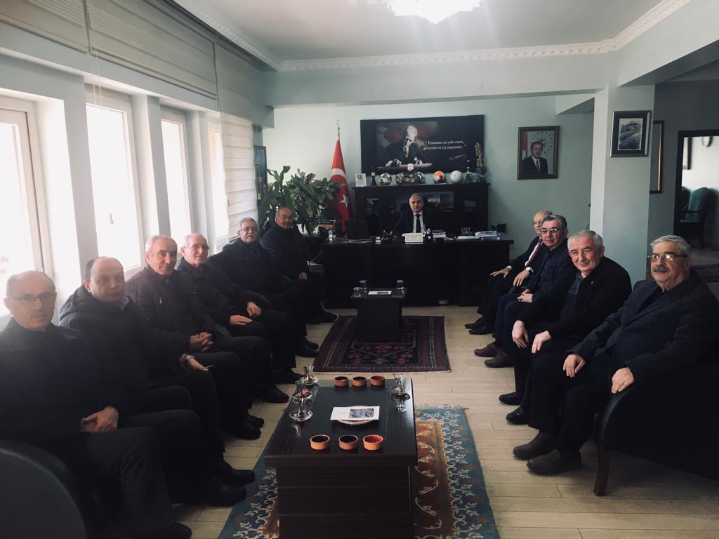 DİNAR TÜRK OCAKLARI  DERNEĞİNDEN KAYMAKAM DURU’YA ZİYARET