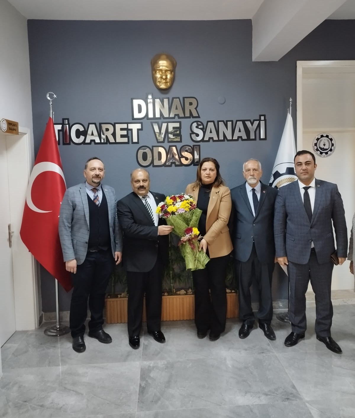 CHP MİLLETVEKİLİ BURCU KÖKSAL’DAN DİTSO’YA ZİYARET 1 chp